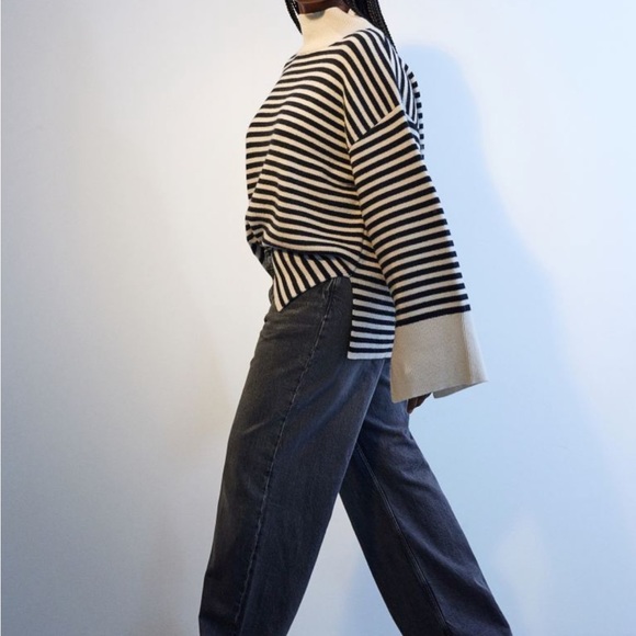H&M premium striped wool sweater - Picture 2 of 12